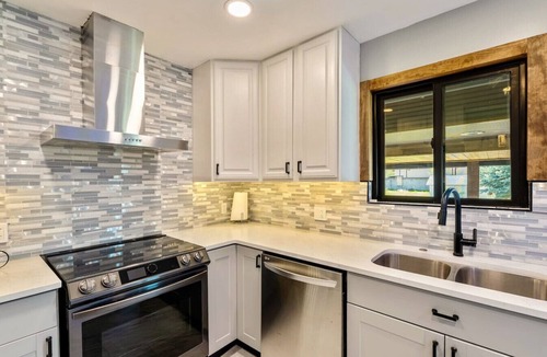 Orem House | Orem Bliss | Central | Patio | Massage*