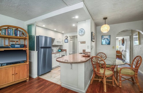 Poipu Condo | Prince Kuhio, Sunny South Shore Condo is steps away from the beach