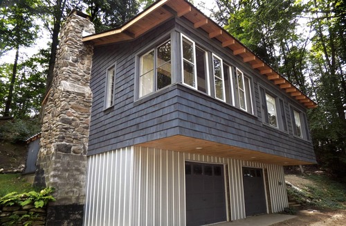 New Marlborough Cottage | Quiet rustic cottage with shared lake access
