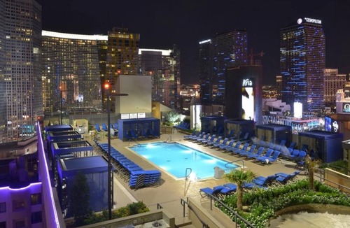 Las Vegas House | Room Virtual Tour in 3D! 3 Convenient Spaces, Near Gondola Ride at The Venetian