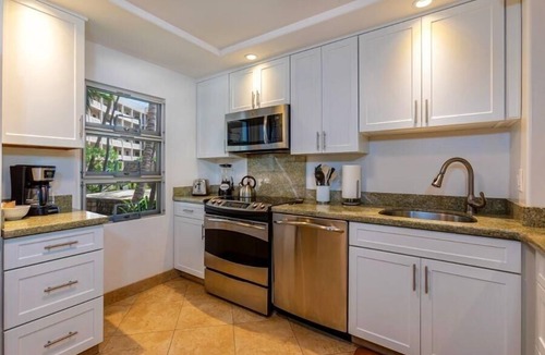 Kihei Condo | Royal Mauian #219 2 Bedroom Condo by RedAwning