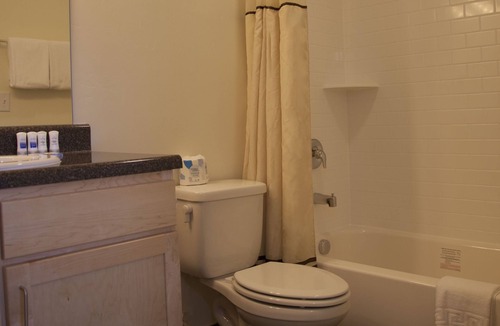 Bryce Canyon Apartment | Ruby's Inn Resort Vacation Rentals #4555