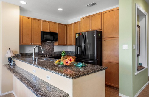 Waikoloa Condo | Spacious Townhome - Close to Beaches & Shopping! - Vrkcv