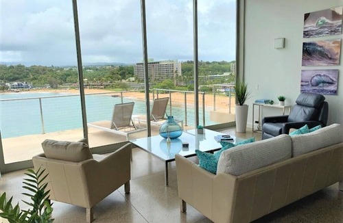 Lihue Condo | Spectacular Oceanfront Penthouse, AC, Sleeps 6