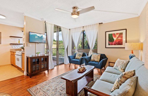 Kahana Condo | Steps to the Sand, Sushi & Sunset: Prime West Maui