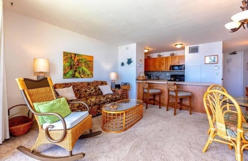 Kihei Condo | Sugar Beach Resort #227 1 Bedroom Condo by RedAwning