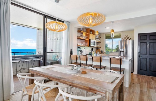 Kahaluu Bay Condo | Summer Deal Ocean View Corner Condo at Magic Sands Beach Kona