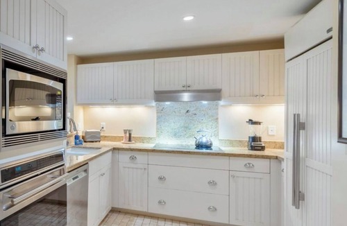 Kahuku Villa | SUMMER REDUCED! Villa 213 Ocean View Turtle Bay
