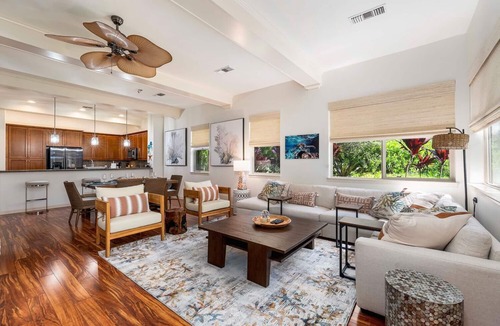 Kamuela House | The Fairways Home with Hot Tub