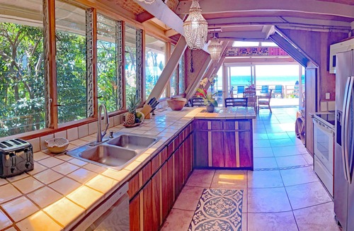 Pupukea House | THE SUNSET BEACH HOUSE 1 WEEK AUG. SPECIAL-ONLY 999/nt! ON SANDY SUNSET BEACH!