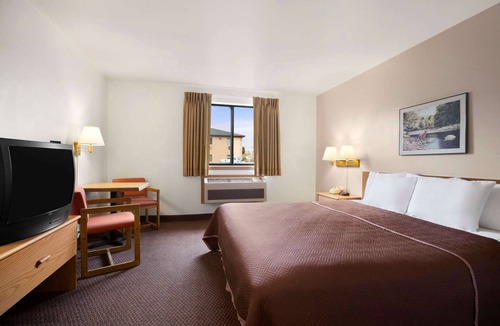 Elko Hotel | Travelodge by Wyndham Elko NV