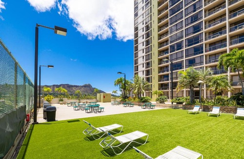 Waikiki Apartment | Waikīkī Cozy&Natural Ocean Mountain View hotel suite Free -parking