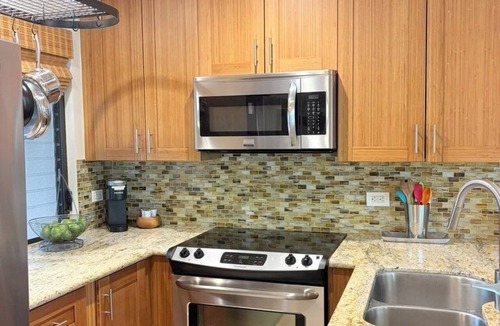 Wailea Condo | Wailea Ekahi Ocean Studio: Couples Retreat, Just 300 Feet To Keawakapu Beach