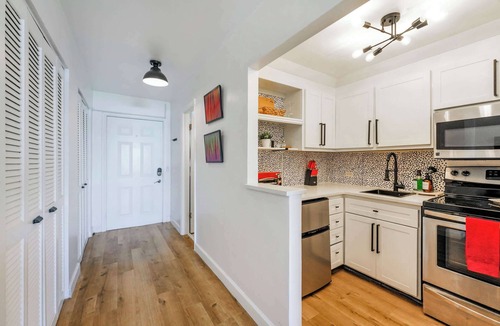 North Bay Village Condo | Waterfront Studio | Free Parking | North Bay Village