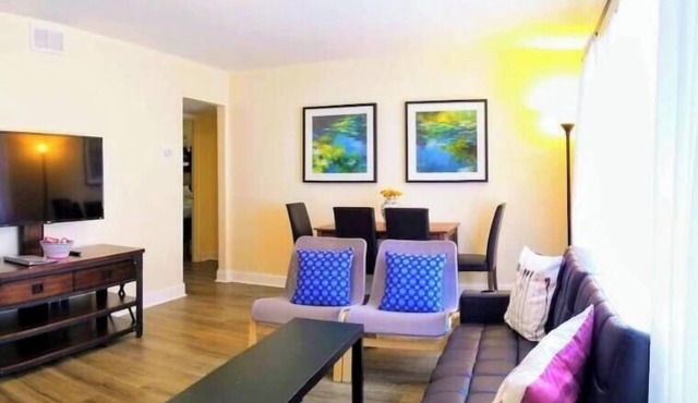 1 #31 - 4 Bedroom Condo - McCormick Place, Wintrust Arena, Chinatown in Chicago