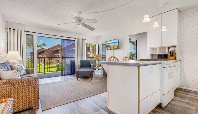2BR Ocean View w/Lanai and Kitchen - Molokai Shores 217 in Kaunakakai