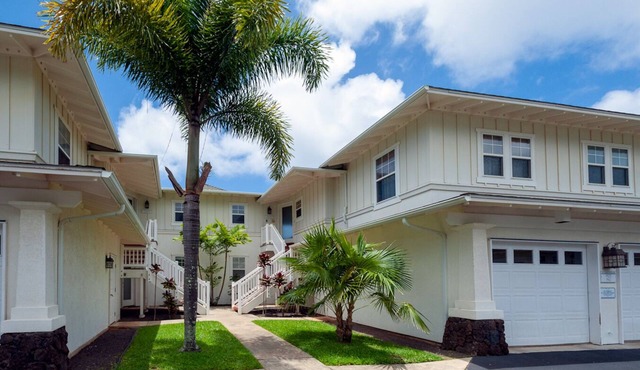 3br Plantation at Princeville! AC, fitness center, hot tub, garage, more! in Princeville