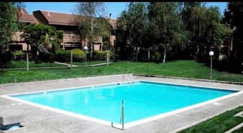 711 Apt in Belmont