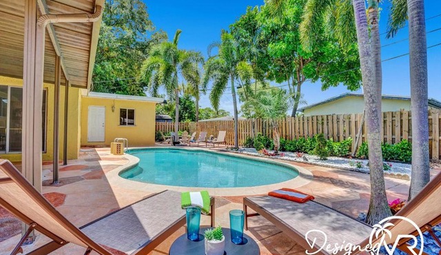 Beautiful 4 BR with Private Heated Pool in Fort Lauderdale