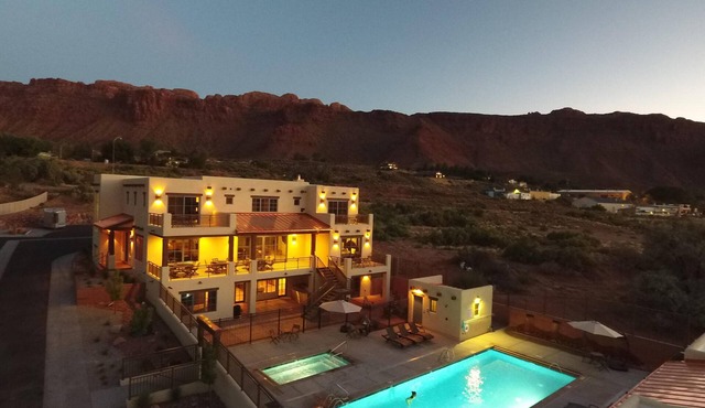 Beautiful Lodge in the heart of Moab, Utah in Moab