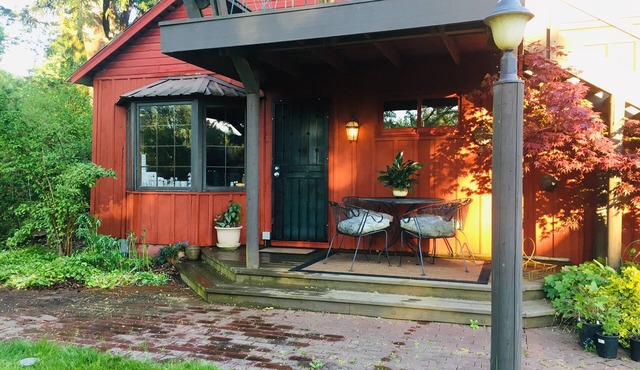 BunkHouse Retreat at Minto-Brown Island Salem Oregon in Salem