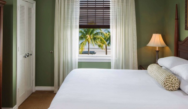 Celebrate New Years Eve in Key West @ Exclusive Hyatt Windward - SLEEPS 6 ! in Key West