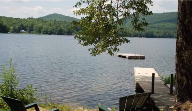 Charming Adirondack lake house near Lake George - short walk to private beach in Diamond Point