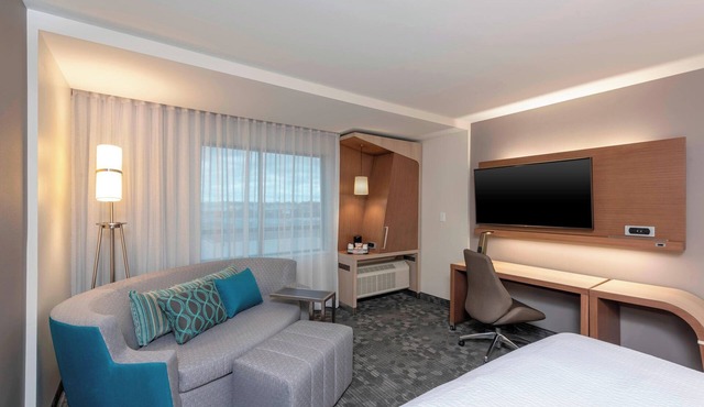 Courtyard by Marriott Cleveland Elyria in Elyria