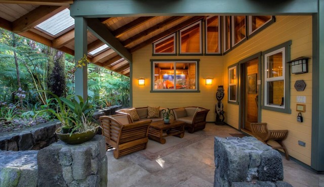 Deluxe, Private Sanctuary at Hawaii Volcanoes National Park!