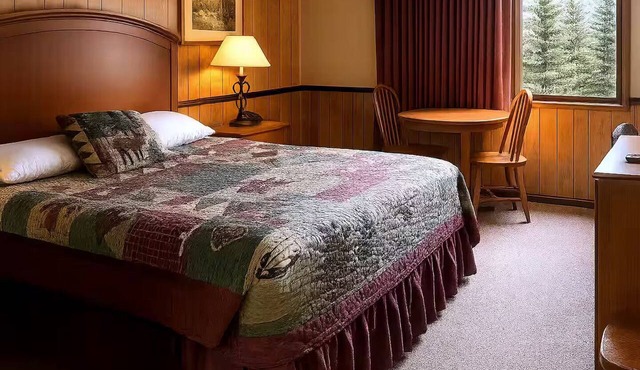 Denali Park Hotel King in Healy