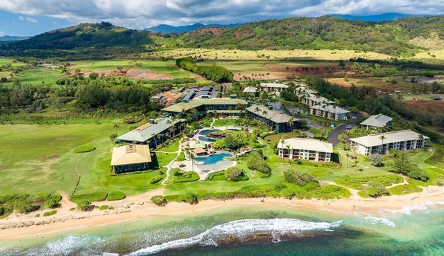 Epic Oceanview Room at Beachfront Resort in Lihue