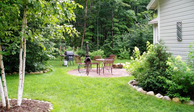 Harbor Springs Cottage In The Woods in Harbor Springs