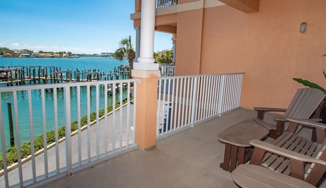 Harborview Grande 202 Pet Friendly Waterfront Condo in Clearwater Beach
