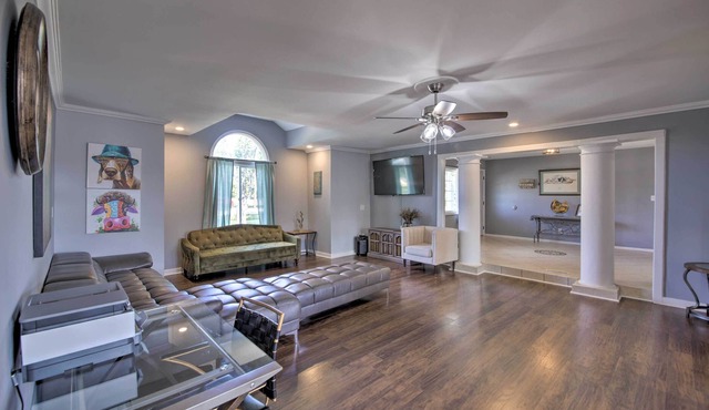 Indianapolis Home w/ Private Pool - 13 Mi to Dtwn in Indianapolis