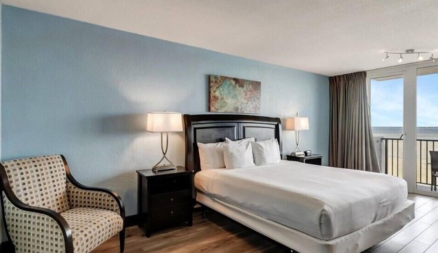 Inviting Bayside Studio With Bay View on Sandestin in Miramar Beach