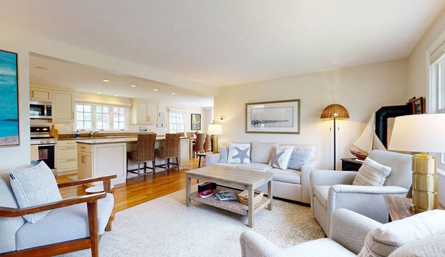 Inviting duplex with central AC, grill, firepit, & walk to beach in Falmouth