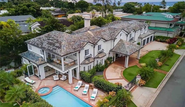 Kahala Estate in Honolulu