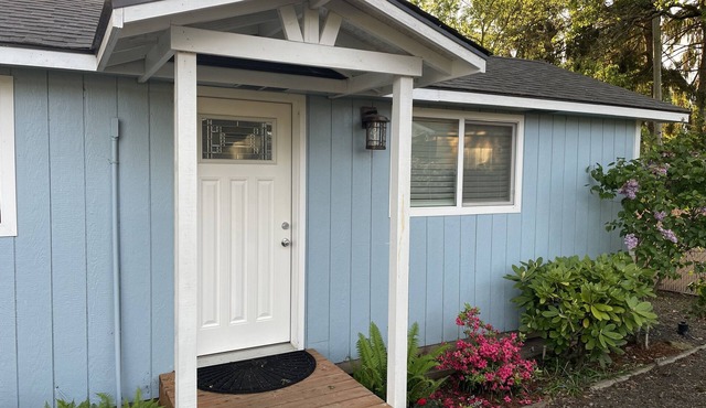 Lovely private guest suite w/hot tub/grill/kitchenette in Eugene