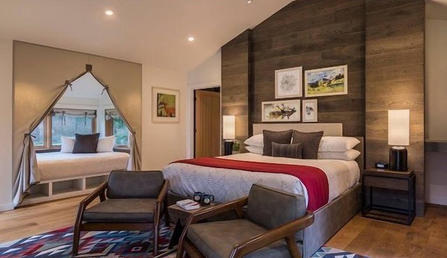 Luxury Tree Houses into the Heart of Washington in Stevenson