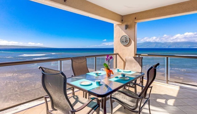 NEW! Gorgeous Remodel, Panoramic Views right on Sandy Swimmable Beach in Lahaina
