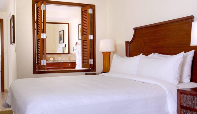 Ocean View - 2 Bedroom - Marriott's Ko Olina Beach Club - Full Resort Access in Kapolei