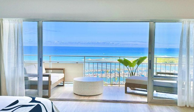 Panoramic Oceanview Resort - Full Kitchen in Each Unit, 2 Swimming Pools, Onsite Restaurants, Fireworks Every Friday in Honolulu