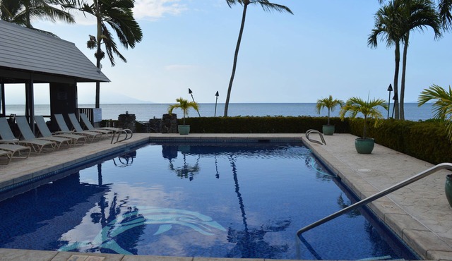 Peaceful Ocean View. Ground Floor. Classy, clean and quiet. in Kaunakakai