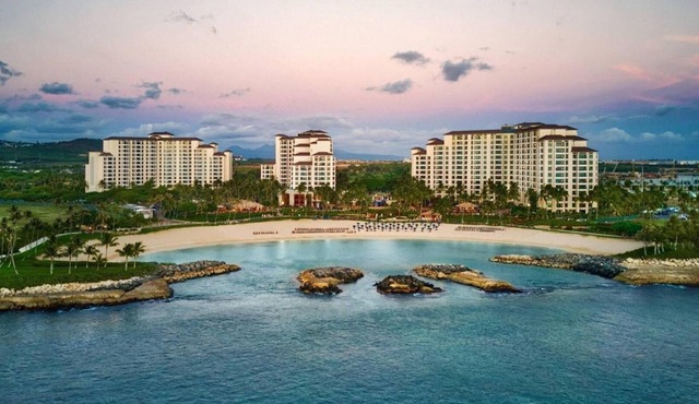 PENTHOUSE OCEAN VIEW Studio at Marriott's Ko Olina! Top Floor, Best Views in Kapolei