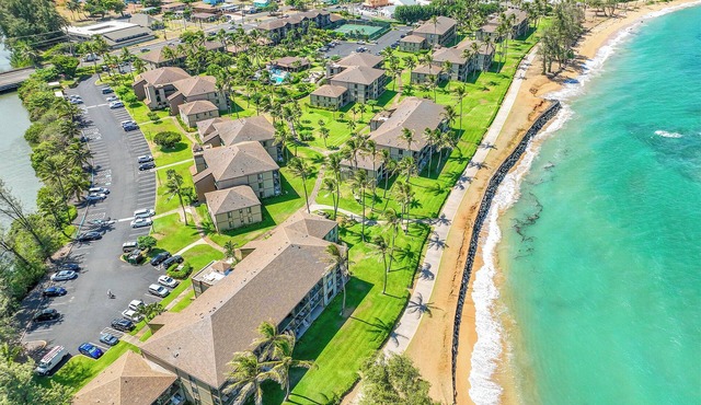 Pono Kai Resort J201, 2nd Floor, Walk to Beach in Kapaa