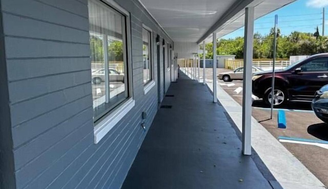 Red Carpet Inn in Daytona Beach