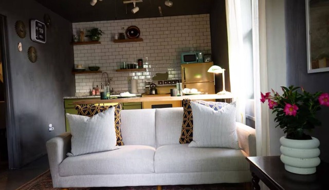 Romantic Tiny Home in Alton, IL in Alton
