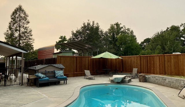 Spacious Custom Retreat with a Pool! in Central Point