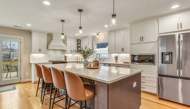 Spacious, Luxury Property - Downtown Leesburg in Leesburg