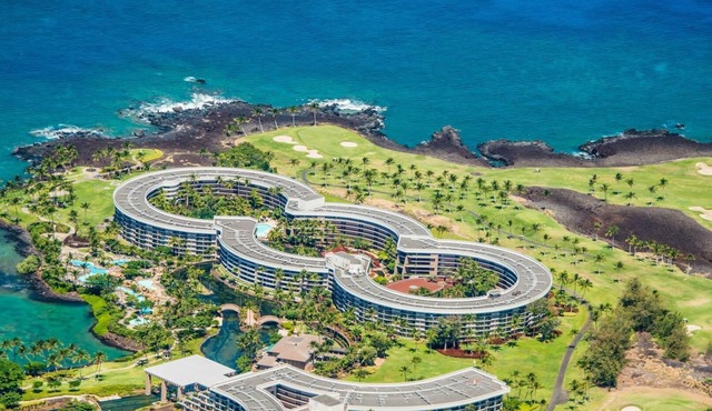 Spacious Penthouse Suite on Hawaii's Kohala Coast in Waikoloa Village